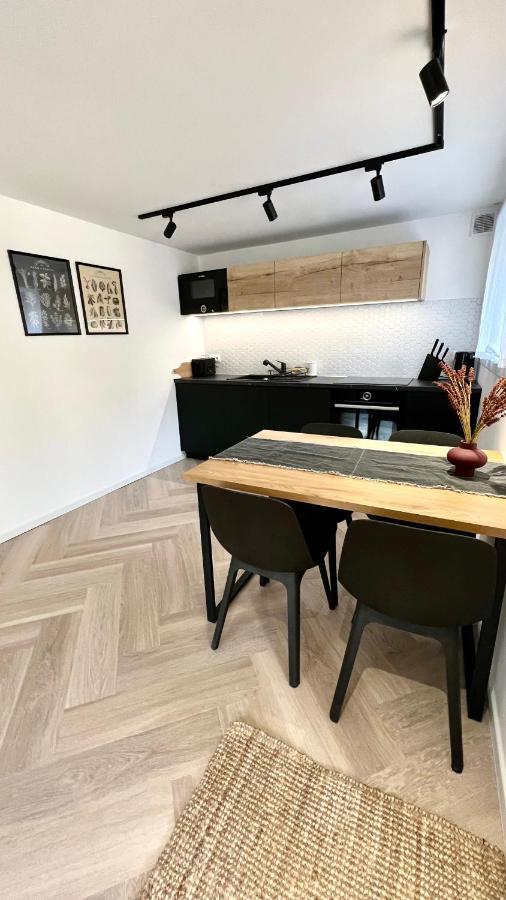 21 Apartmán *
